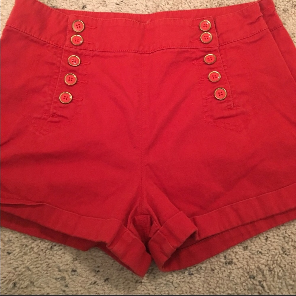 🏷 add free to any bundle 🏷 Forever 21 Red Cuffed Shorts Sz 27
